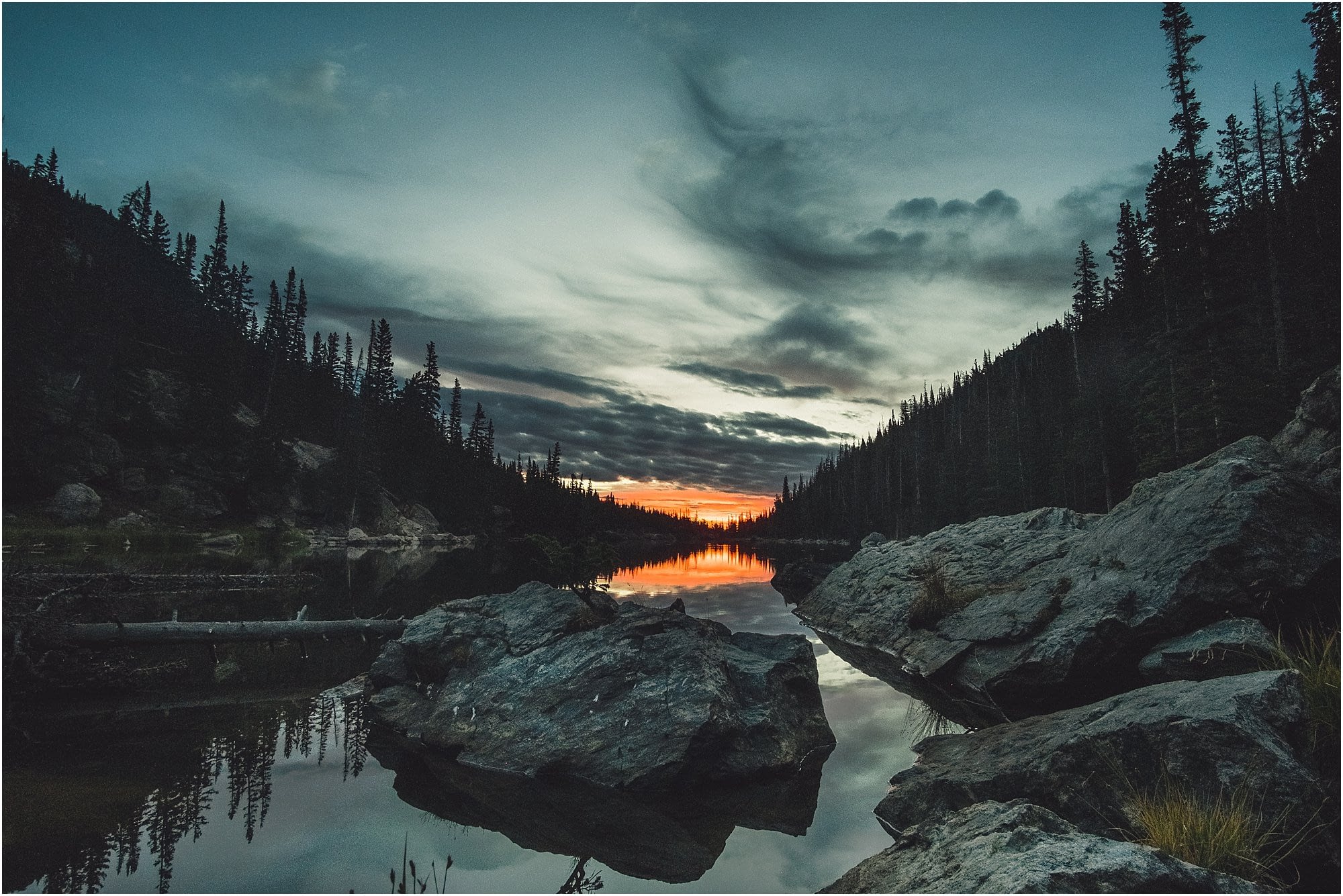 Dream-lake-sunrise-Rocky-Mountains